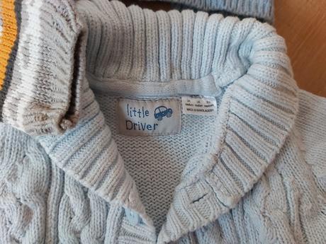 Predam svetriky 50/52, lupilu,50