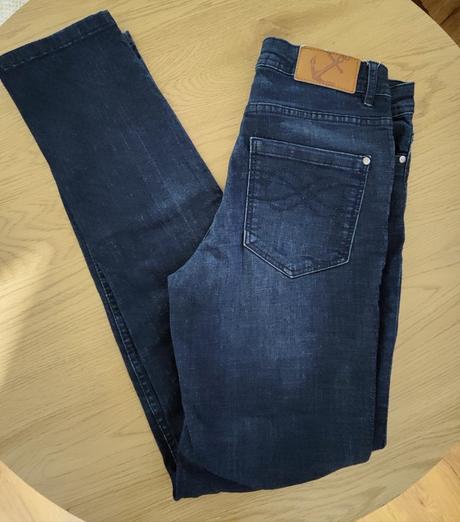 Džínsy, esmara,s
