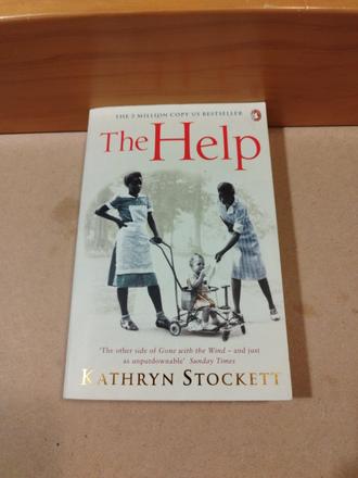 Kathryn stockett v anglictine xs24, 