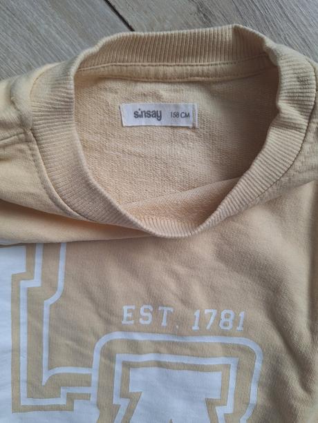 Crop top mikina, sinsay,158