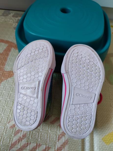 Krásne dievčenské disney tenisky, veľkosť 24, disney,24