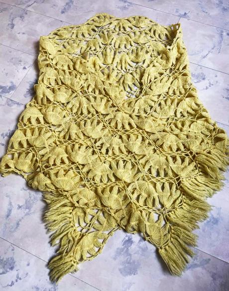 Vlnený prehoz/štóla na večerné šaty, 