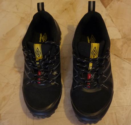 Chlapčenská trailová obuv, umbro,37