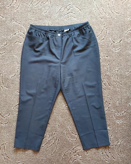 Dámske nohavice, 48