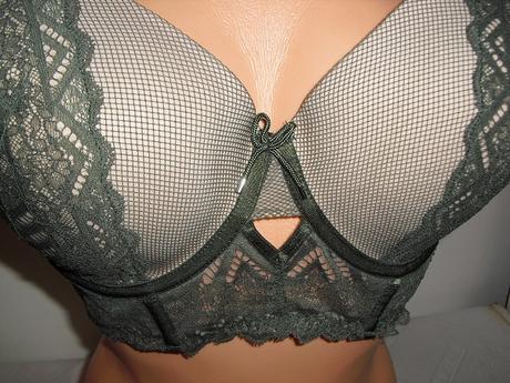 Velka podprsenka, 95c