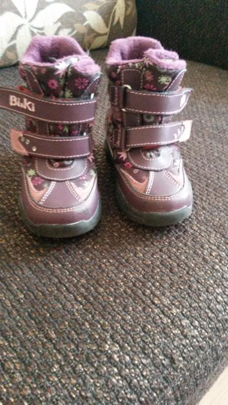 Prechodne topanky, 22