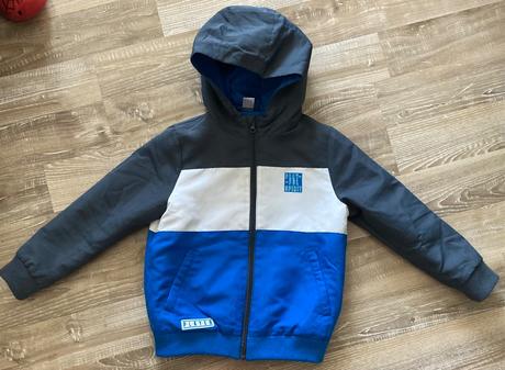 Krásna prechodná bundička, 122