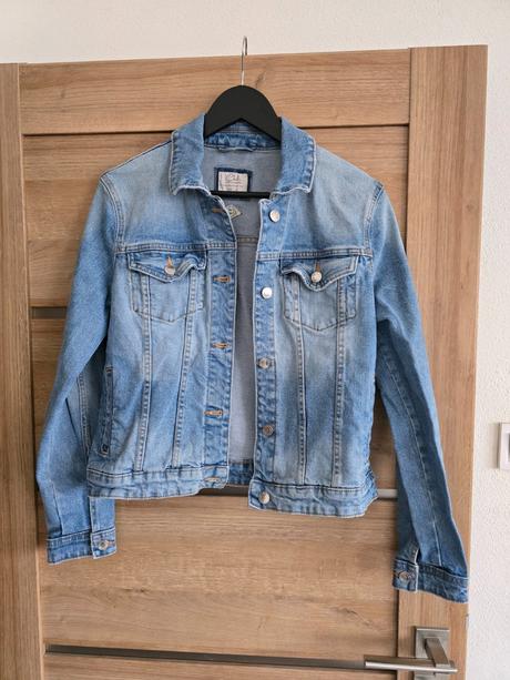 Riflova denim bunda zn. c&a clockhouse, c&a,l