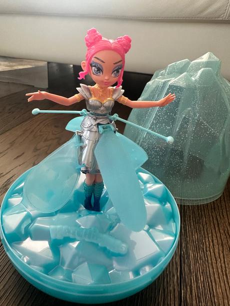 Spin master hatchimals pixies lietajúca víla, 