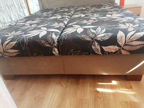 Manželská posteľ 160cm200cm- len osobne, 