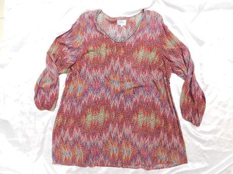 Pekna lahučka tunikova bluzka, 48