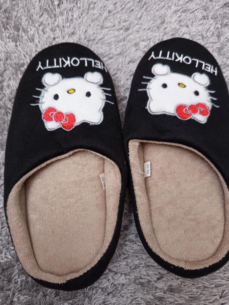 Čierne papučky hello kitty, 38