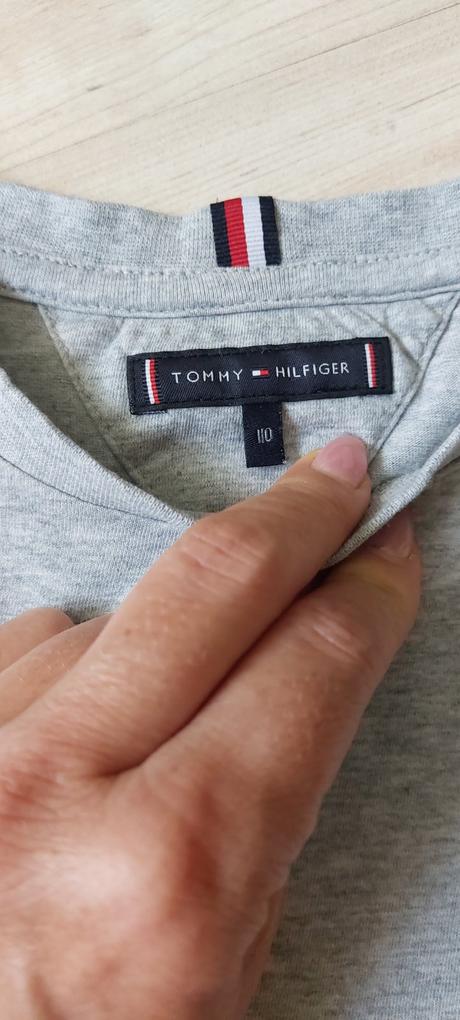 Tommy hilfiger kraťasy, tričko 110/116, tommy hilfiger,110