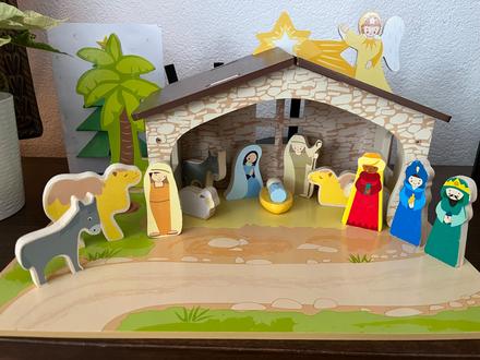 Drevený betlehem pre menšie deti, 