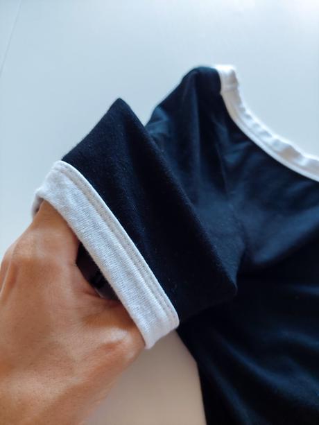 Body s odhalenym chrbtom, xs