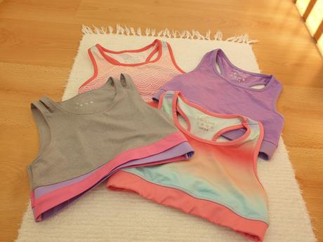 Športový top, matalan,104