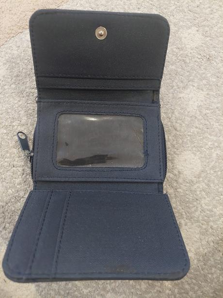 Peňaženka dievčenská, 