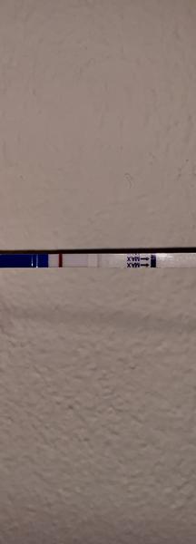 Tehotenský test 8 dní pred menštruáciou: Je spoľahlivý?