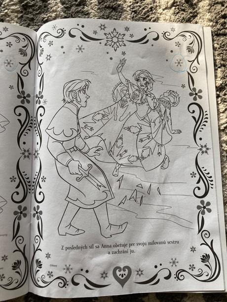 Vymaľovánky a časopis frozen,