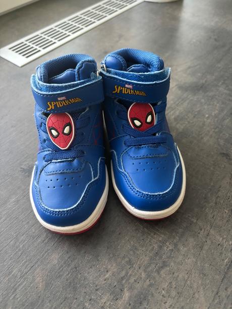 Tenisky, marvel,21