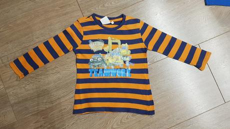 2 tričká č.110 spolu za 3 eurá, 110