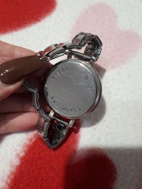 Dámske elegantné hodinky, 