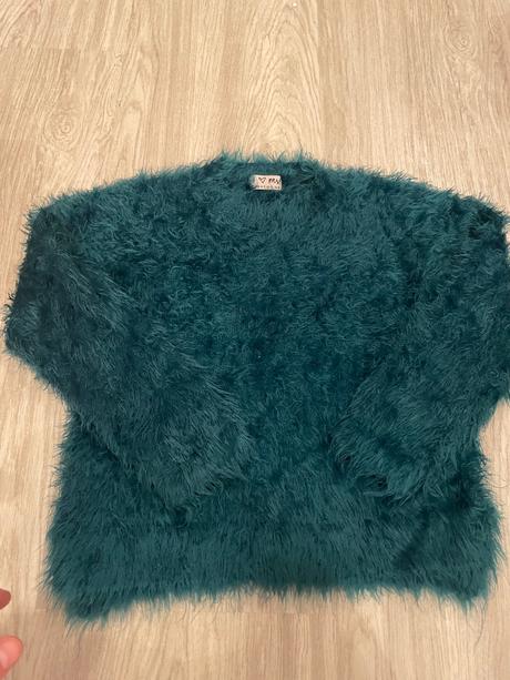 Príjemný chlpatý svetrík, next,116