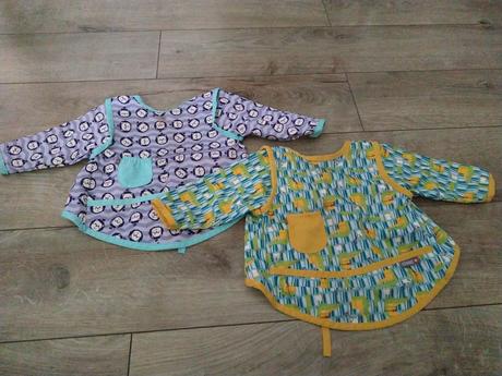 Podbradník s rukávmi, 