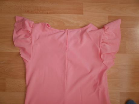 Elegantné šaty s volánmi na rukávoch, pepco,38