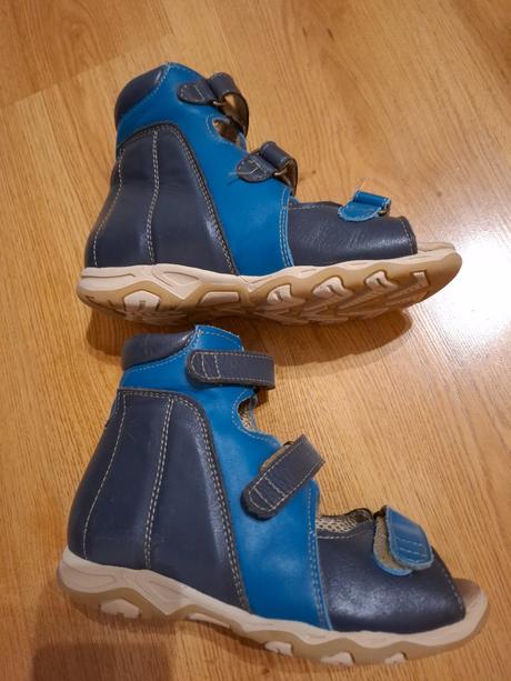 Sandále, protetika,35