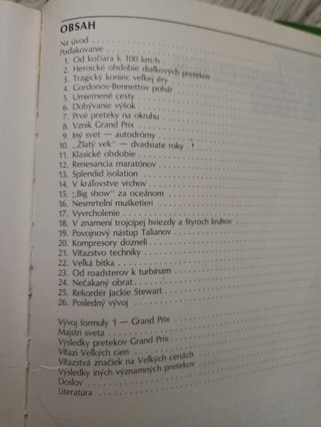 Kniha o automobilových pretekoch,