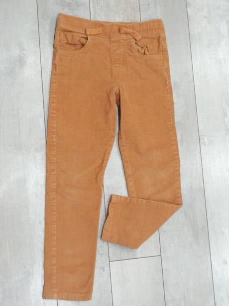 Džínsové nohavice, 122