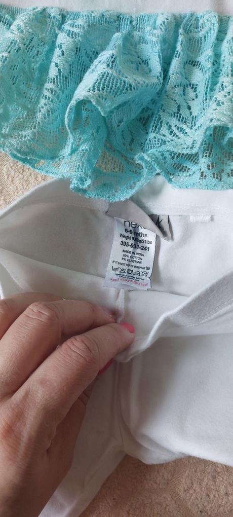 Tielko s cipkou +next biele leginky, 86