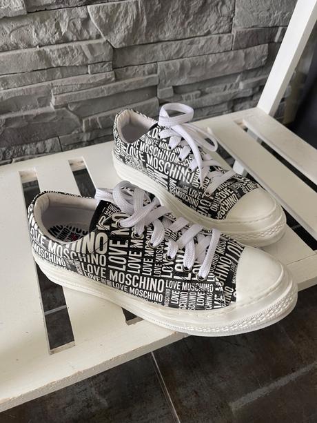 Moschino v.38, moschino,38