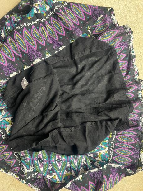 Nariasená sukňa, s