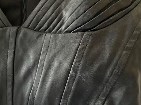 Čierny korzetový koženkový crop top, amisu, xs/34, amisu,xs