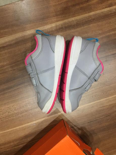 Nike tenisky, nike,23