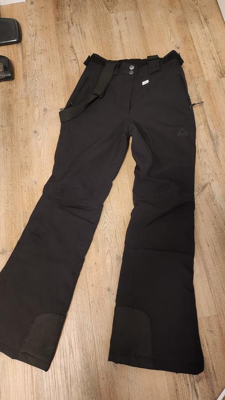 Damske zimne vetrovky, adidas,38