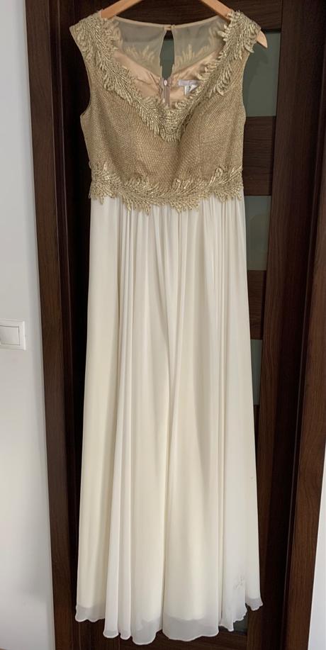 Spoločenské šaty, 42