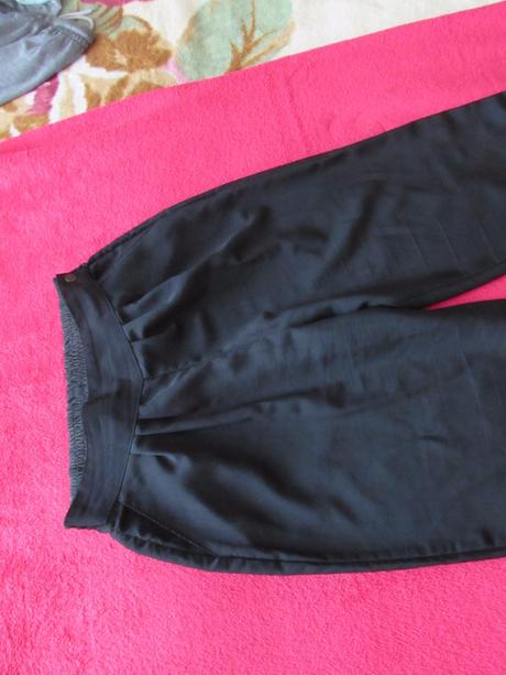 Letný  elegantný kostým, 38