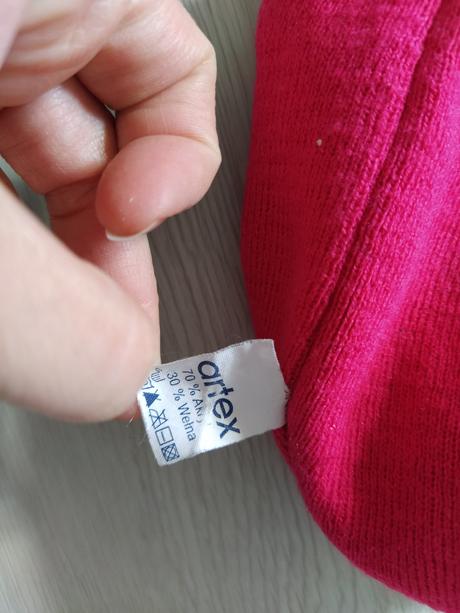 Paskovana podsita čiapka., 122