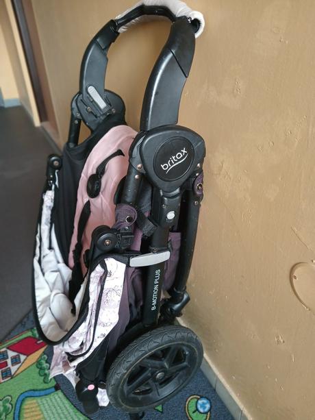 Kočík, britax,britax b-motion 4 plus