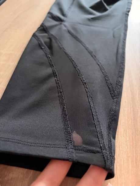 Čierne športové legíny značky c&a (quickdry), c&a,m