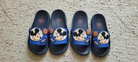 Šľapky mickey mouse dvojičky, pepco,32