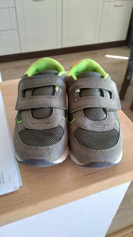 Tenisky dino č.29, baťa,29