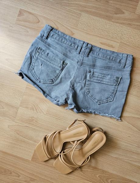 Pekné šedé kraťasy pimkie, pimkie,36