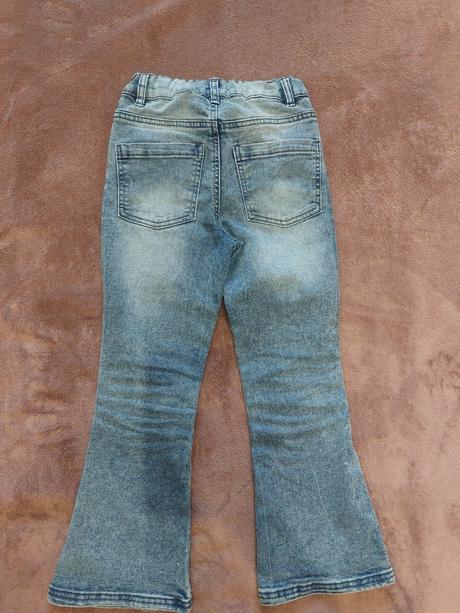 Rifle so srdiečkami, sinsay,134