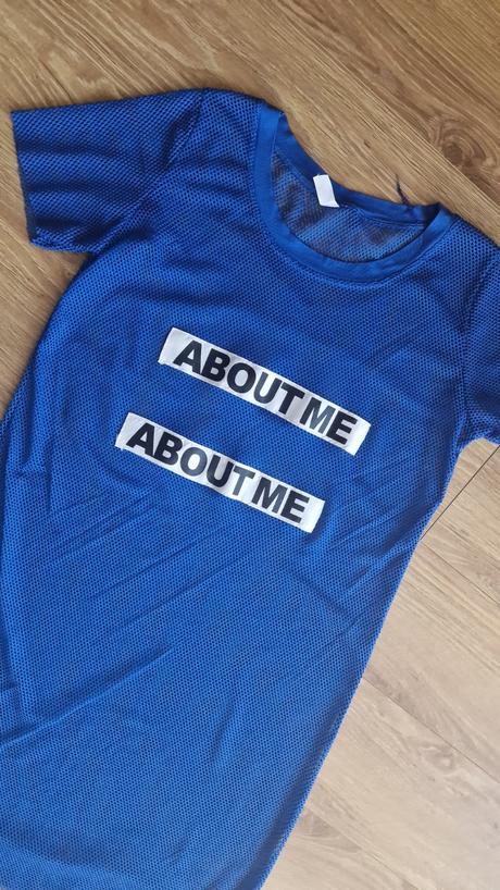 Svieťované šaty, resp. predĺžené tričko, m