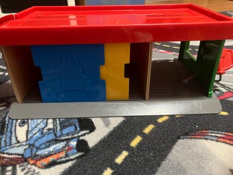 Garáž s autíčkami, 