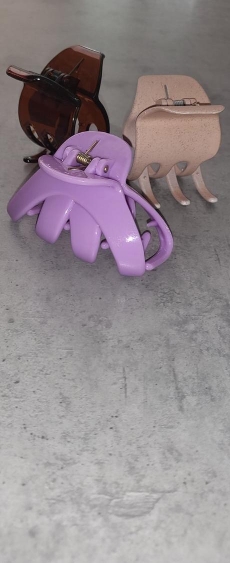 3 x štipce do vlasov,